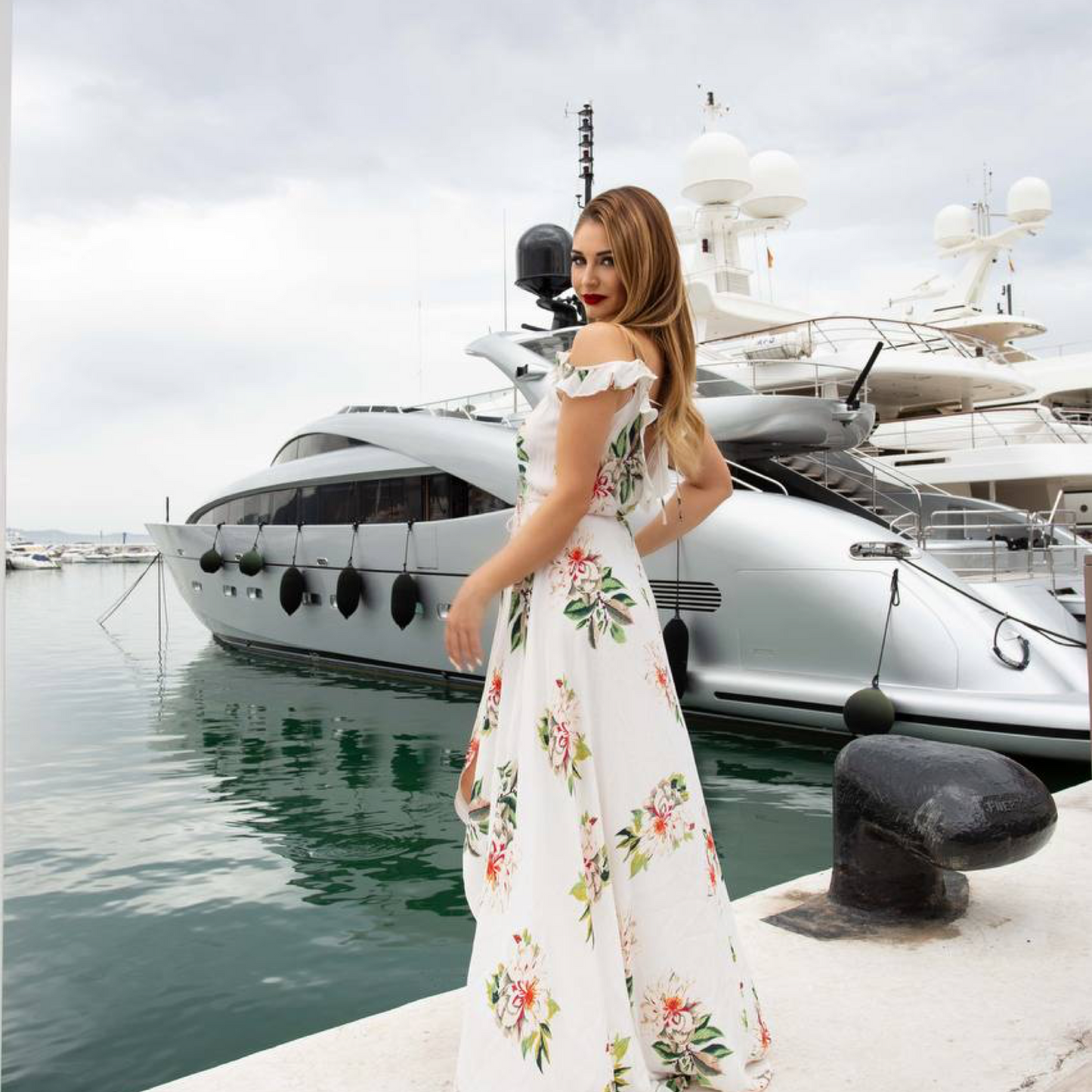 33 BANUS